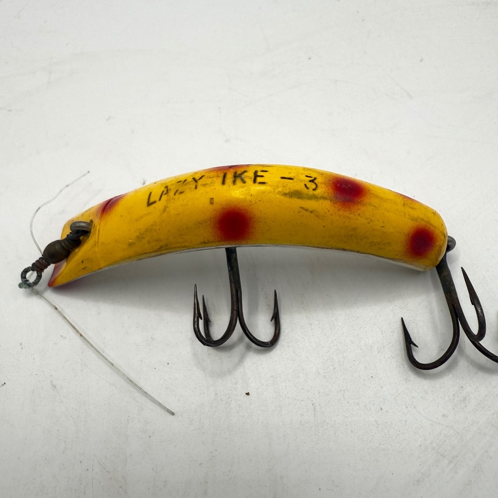 Vintage Kautzky Lazy Ike 3 Fishing Lure Yellow Red Dot Banana Shape Tackle